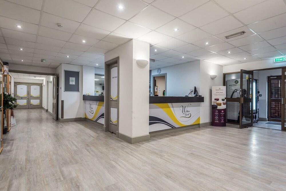 Coppid Beech Hotel Bracknell Exterior photo